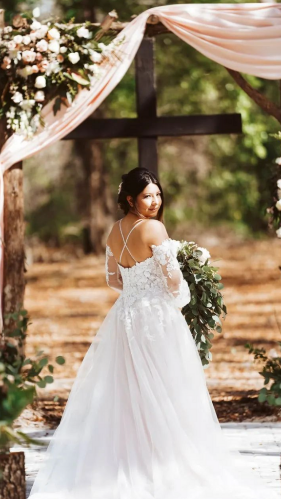 Top Tips for Planning a Barn Wedding at Legacy at Oak Meadows Near Deland, FL Banner